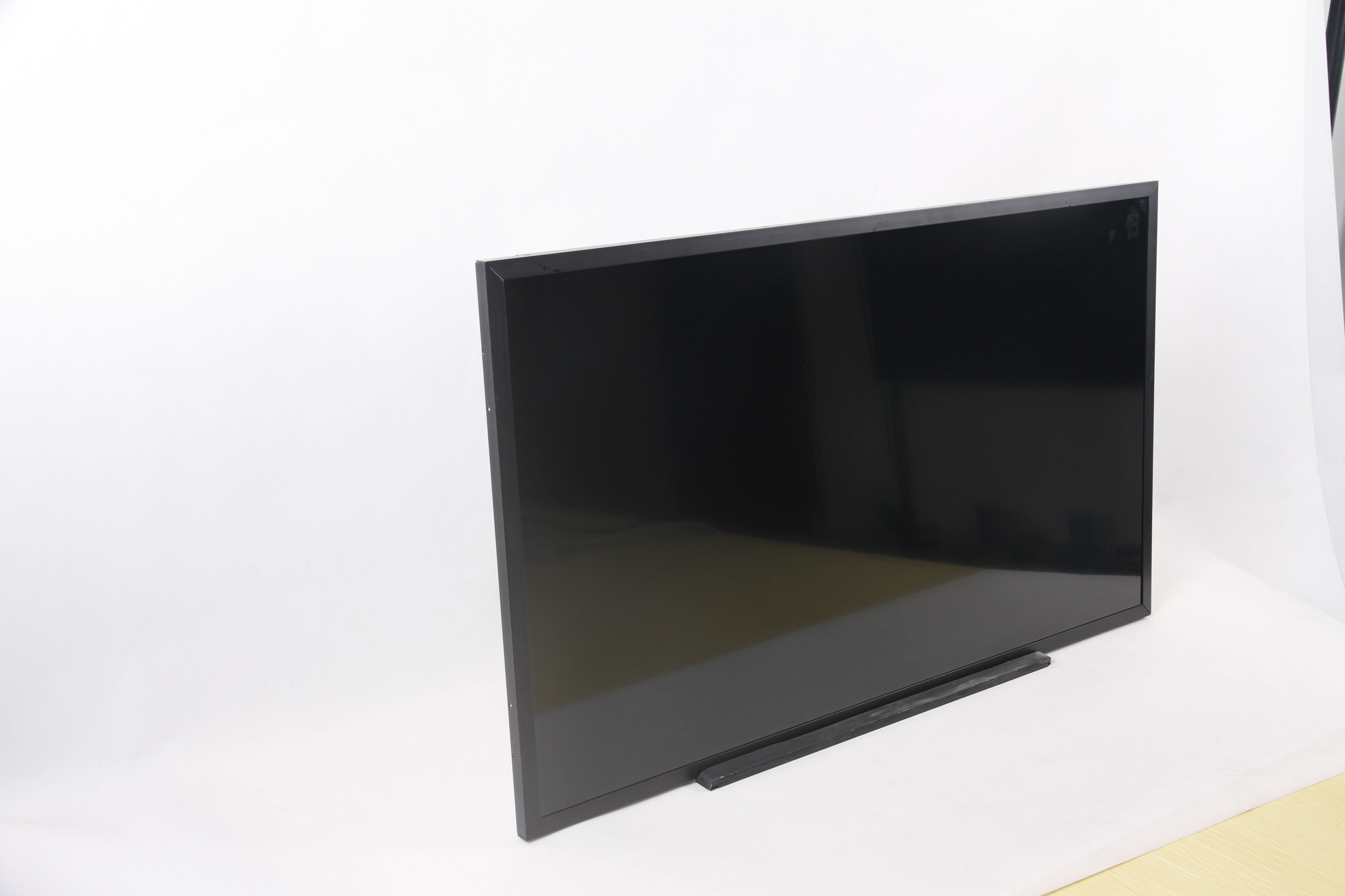 Excellent Quality and Reasonable Price 2000nit 32inch Digital Signage LCD Monitor Panel