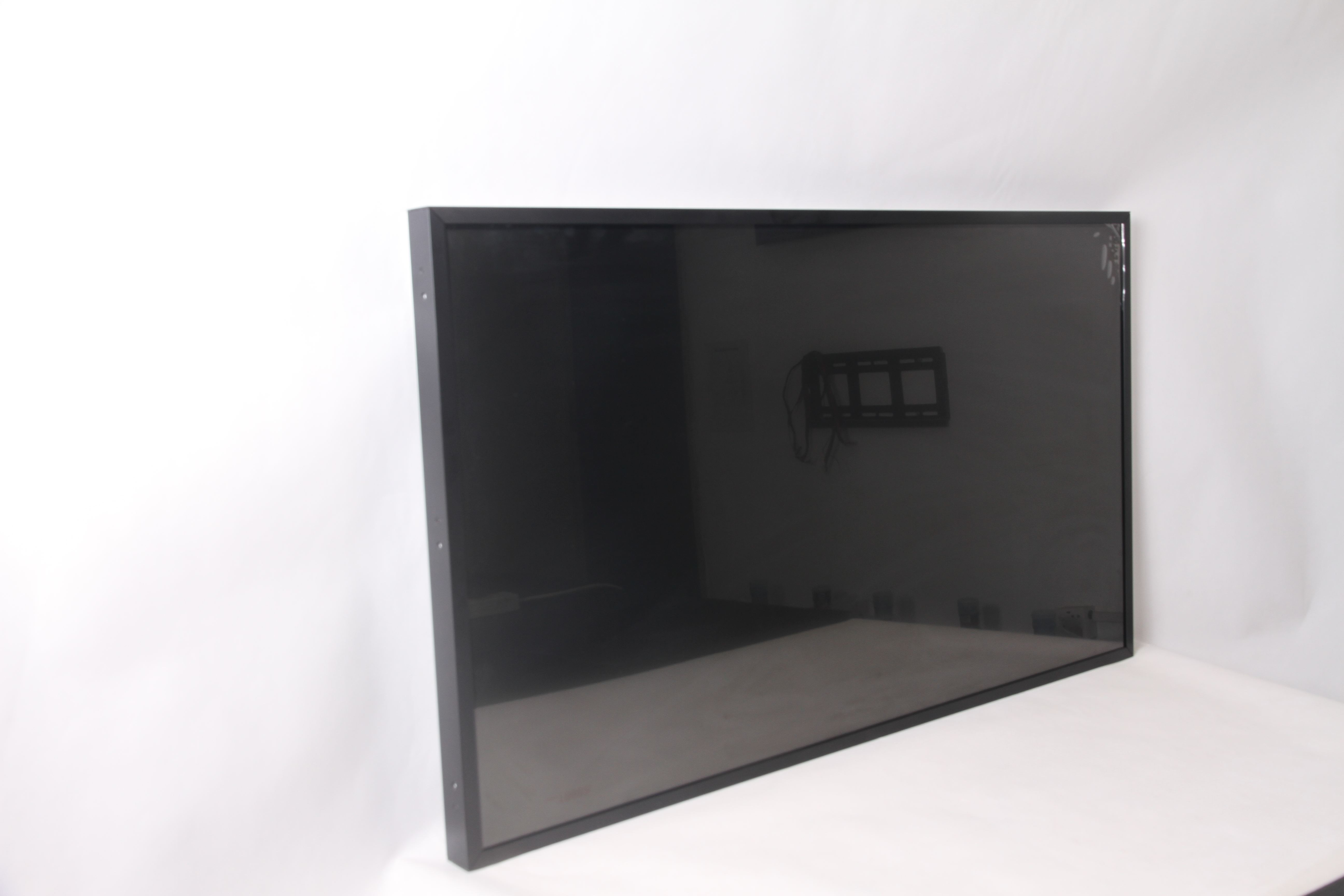 Guangdong 43-inch 2000nits wide temperature outdoor ultra-bright LCD display screen module